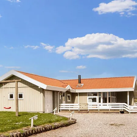 Two-bedroom In Kalundborg 2 *